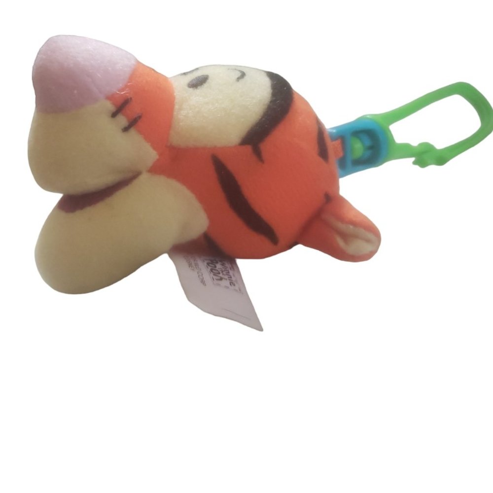 Disney Winnie the Pooh Tigger Plush Key Ring, Zipper Pull Wearable